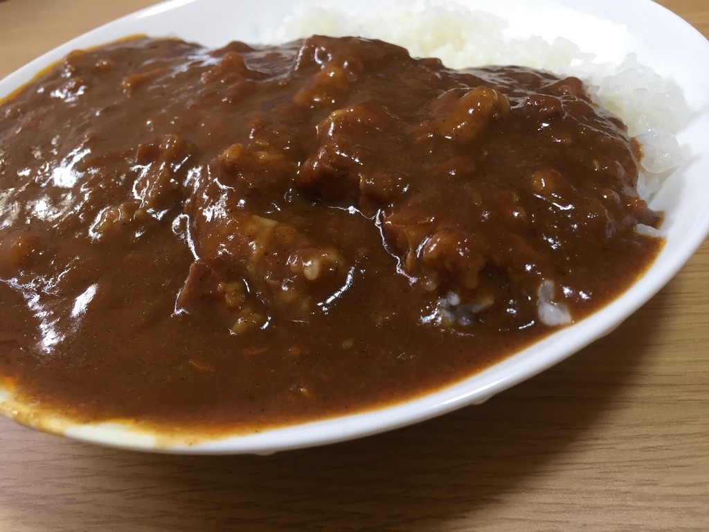 無印良品「牛ばら肉の大盛りカレー」