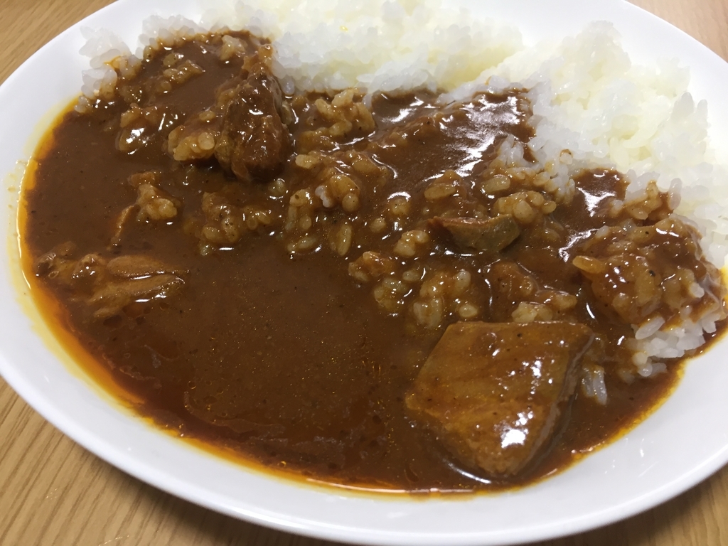 無印良品「スパイシーチキンカレー」