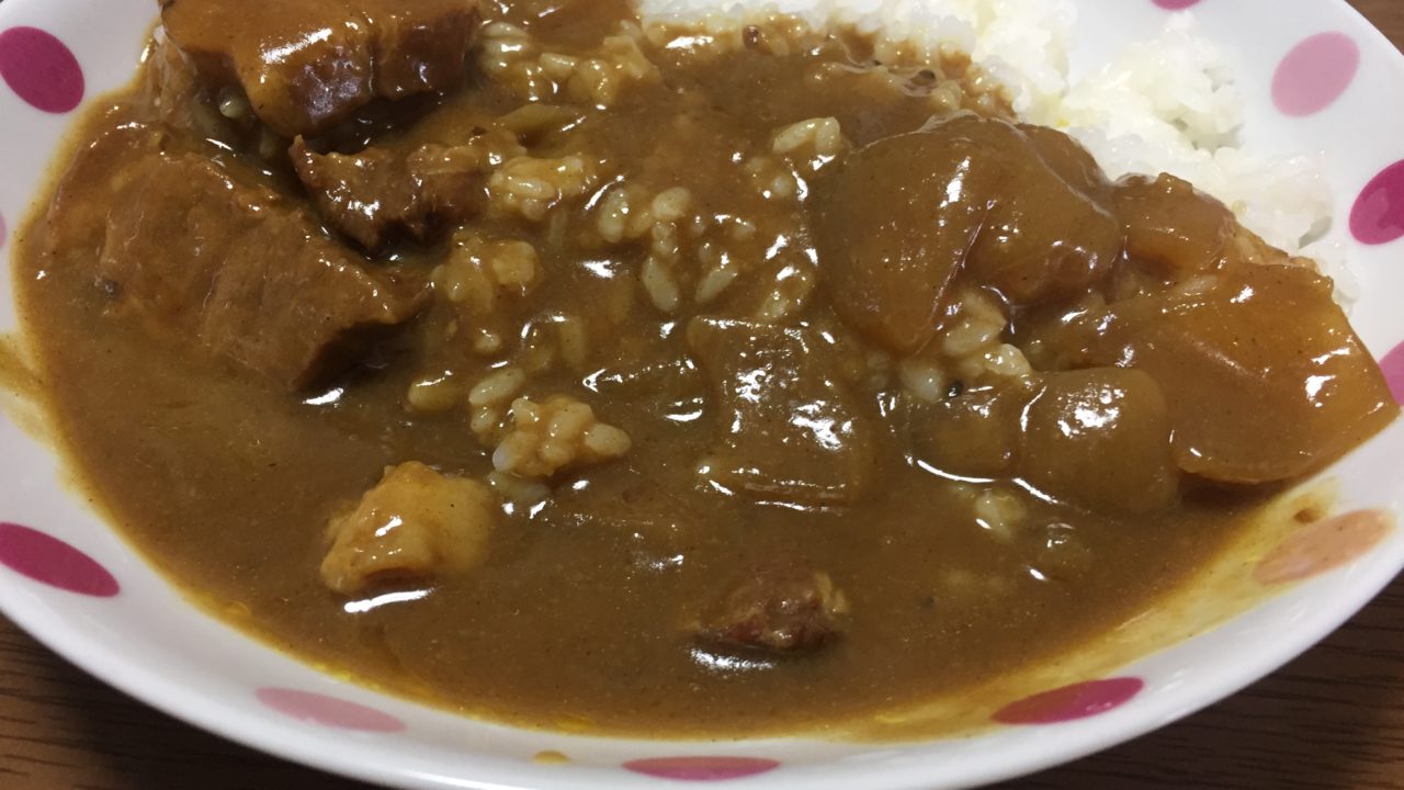 無印良品の豚肉と玉ねぎのカレー