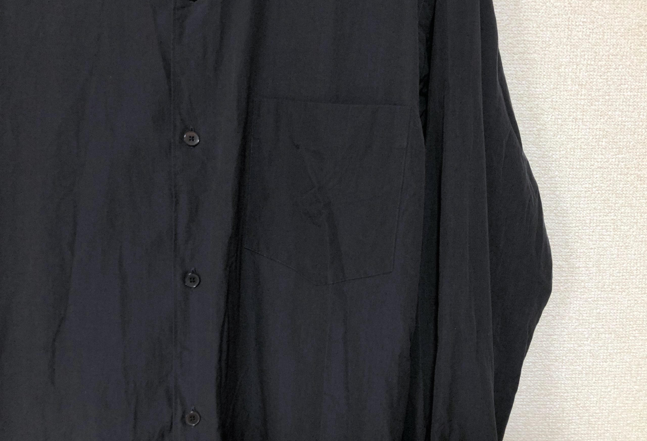 【絶妙】COMOLIの定番・コモリシャツをレビュー【サイズ感やデメリットも解説】｜One Style depot.